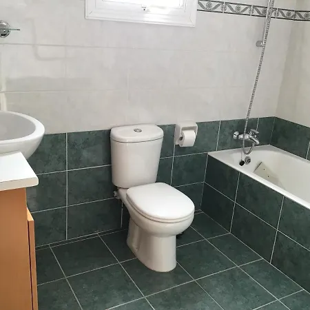 Villa Georgia In Ayia Thekla *